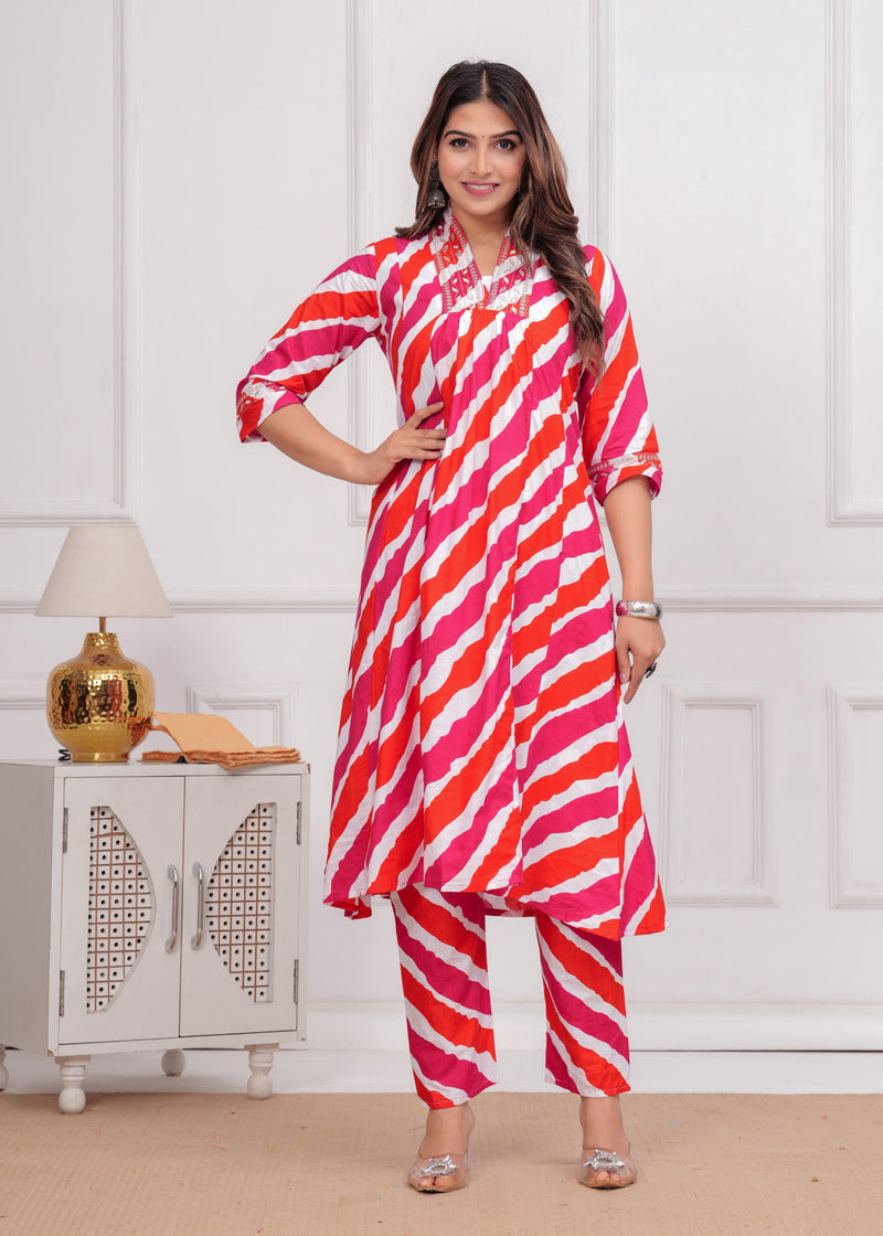 Printed Lehriya With Embroidered Lace Kurta With Bottom Set